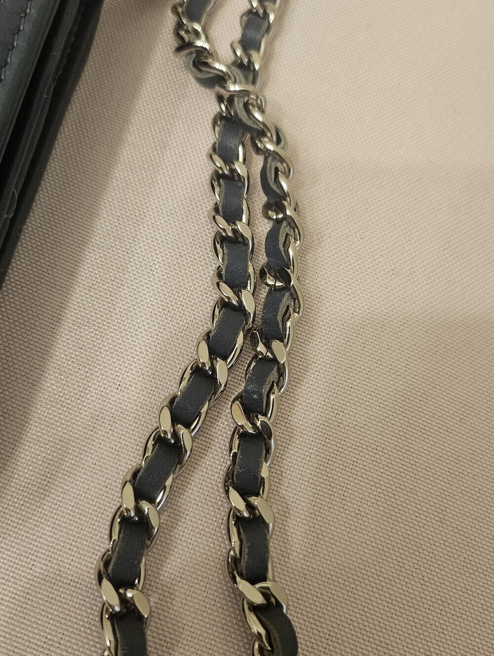 Chanel Cambon Ligne Wallet on Chain - Picture 5 of 12